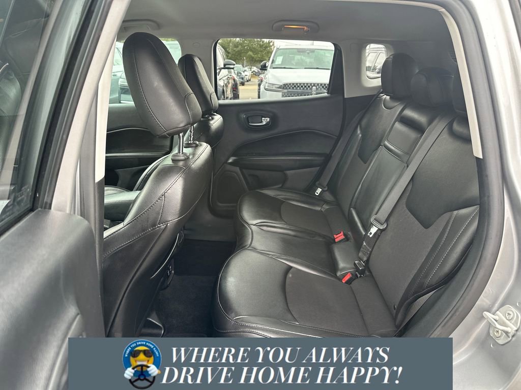 Used 2020 Jeep Compass Latitude image 23