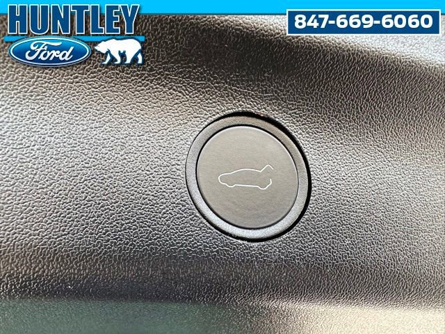 Used 2023 Tesla Model Y Long Range image 13