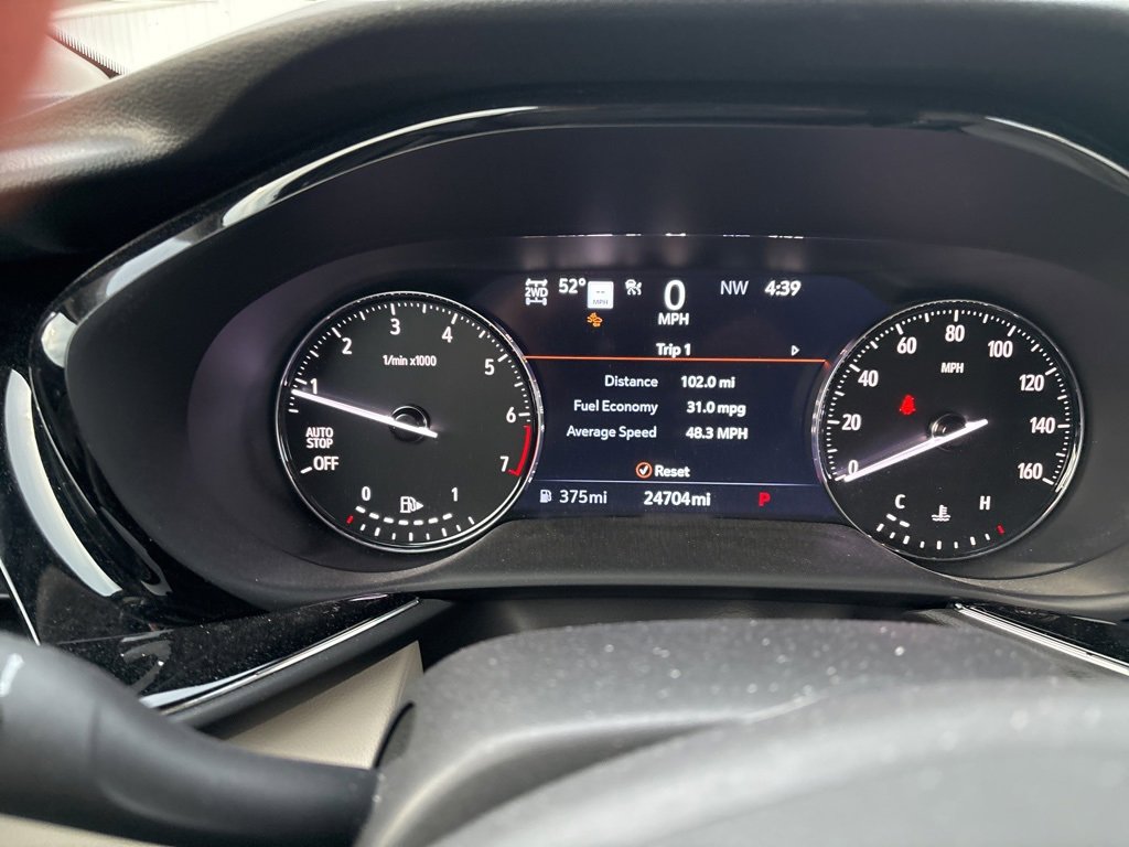 Used 2022 Buick Envision Avenir w/ Technology Package II image 10