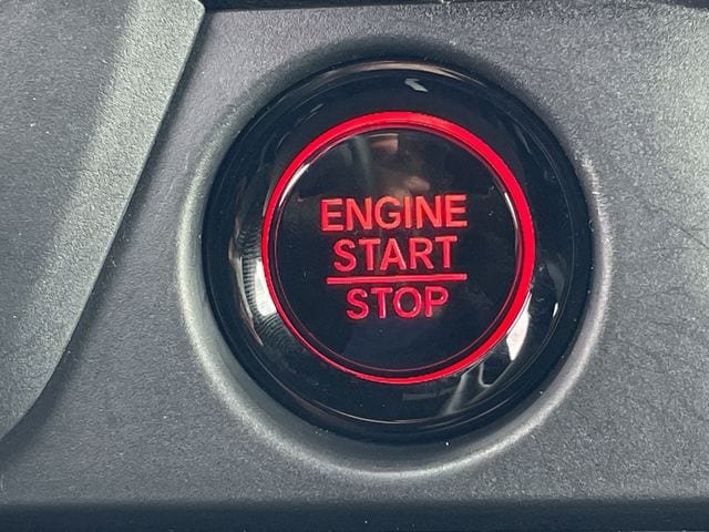 Used 2025 Honda Pilot Sport image 22