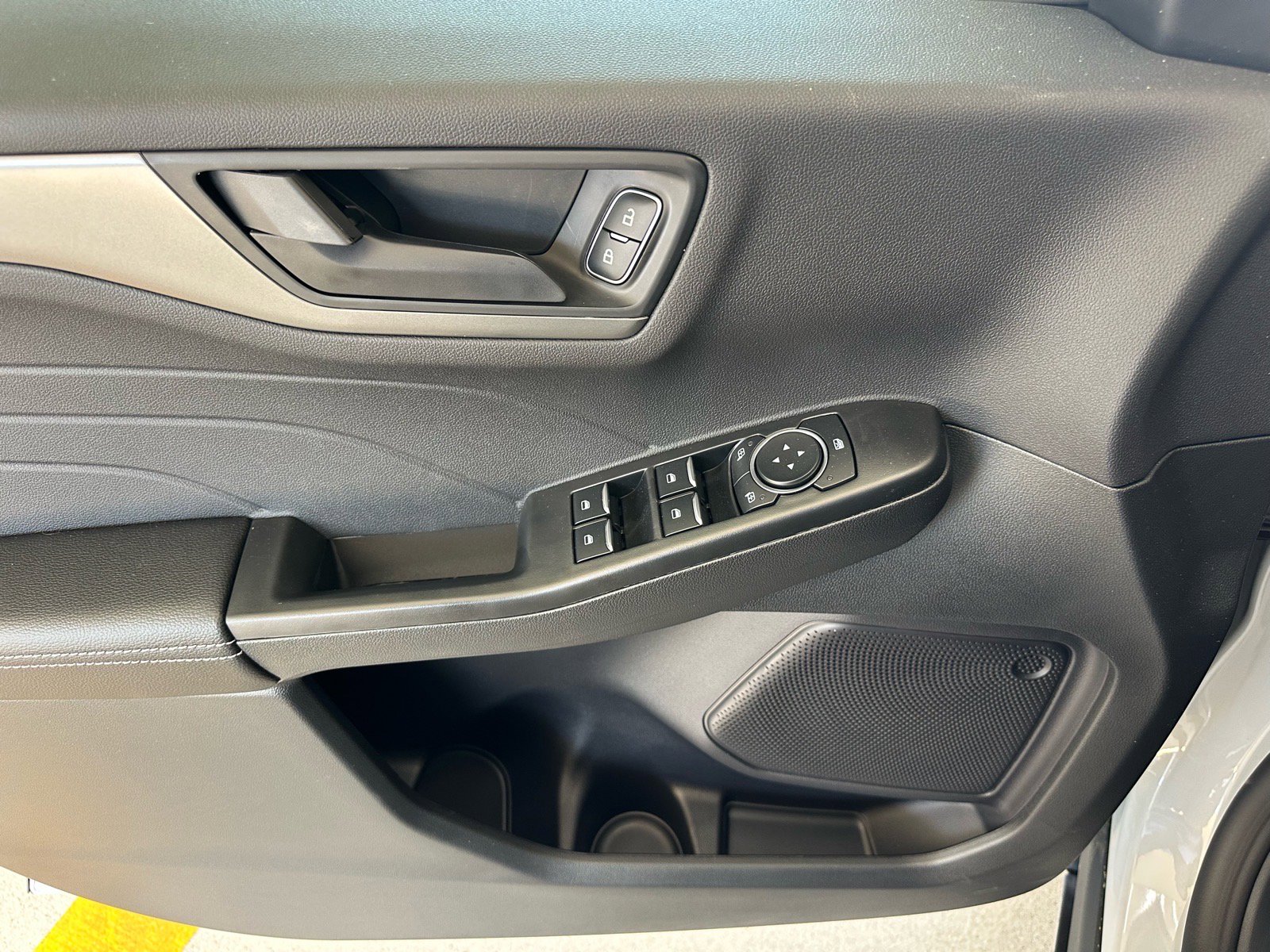 New 2026 Ford Escape Active FWD image 12