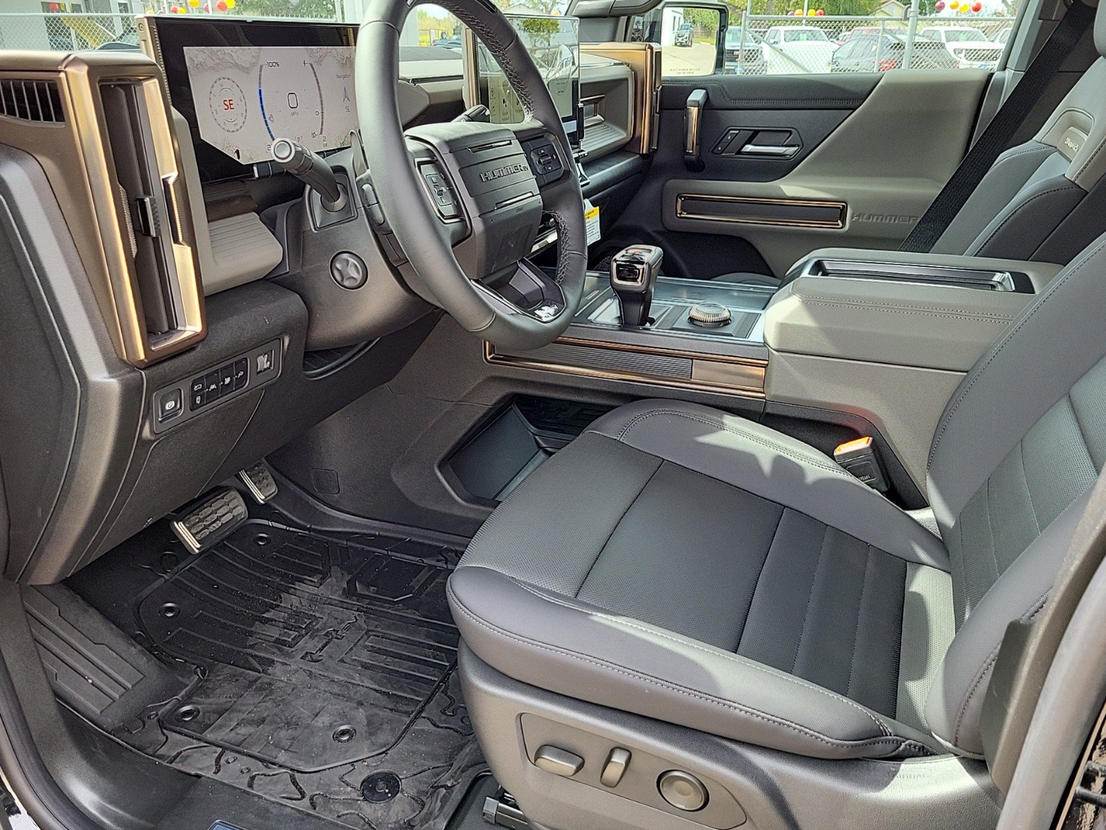 New 2025 GMC Hummer EV 3X AWD/4WD image 13