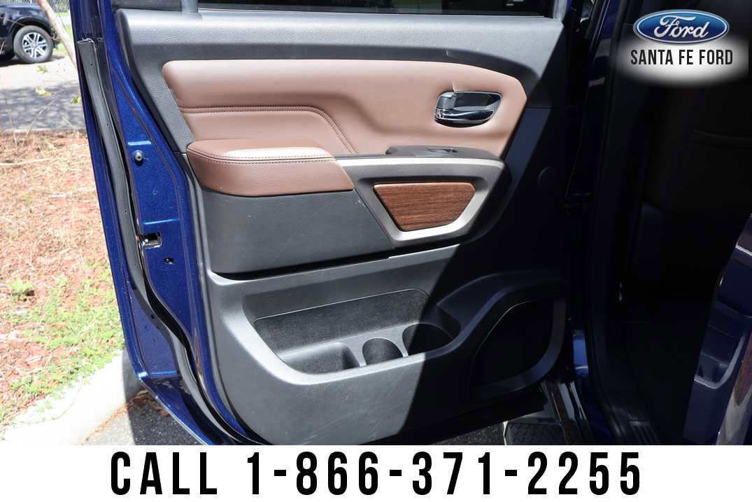 Used 2024 Nissan Titan Platinum Reserve w/ Moonroof Package RWD image 18