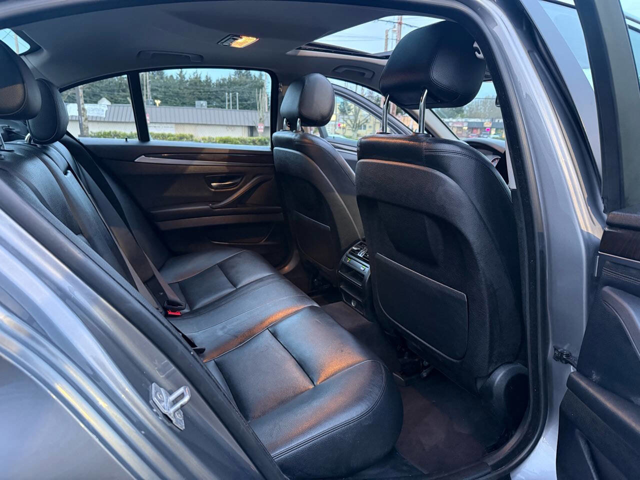 Used 2014 BMW 528i xDrive Sedan image 9