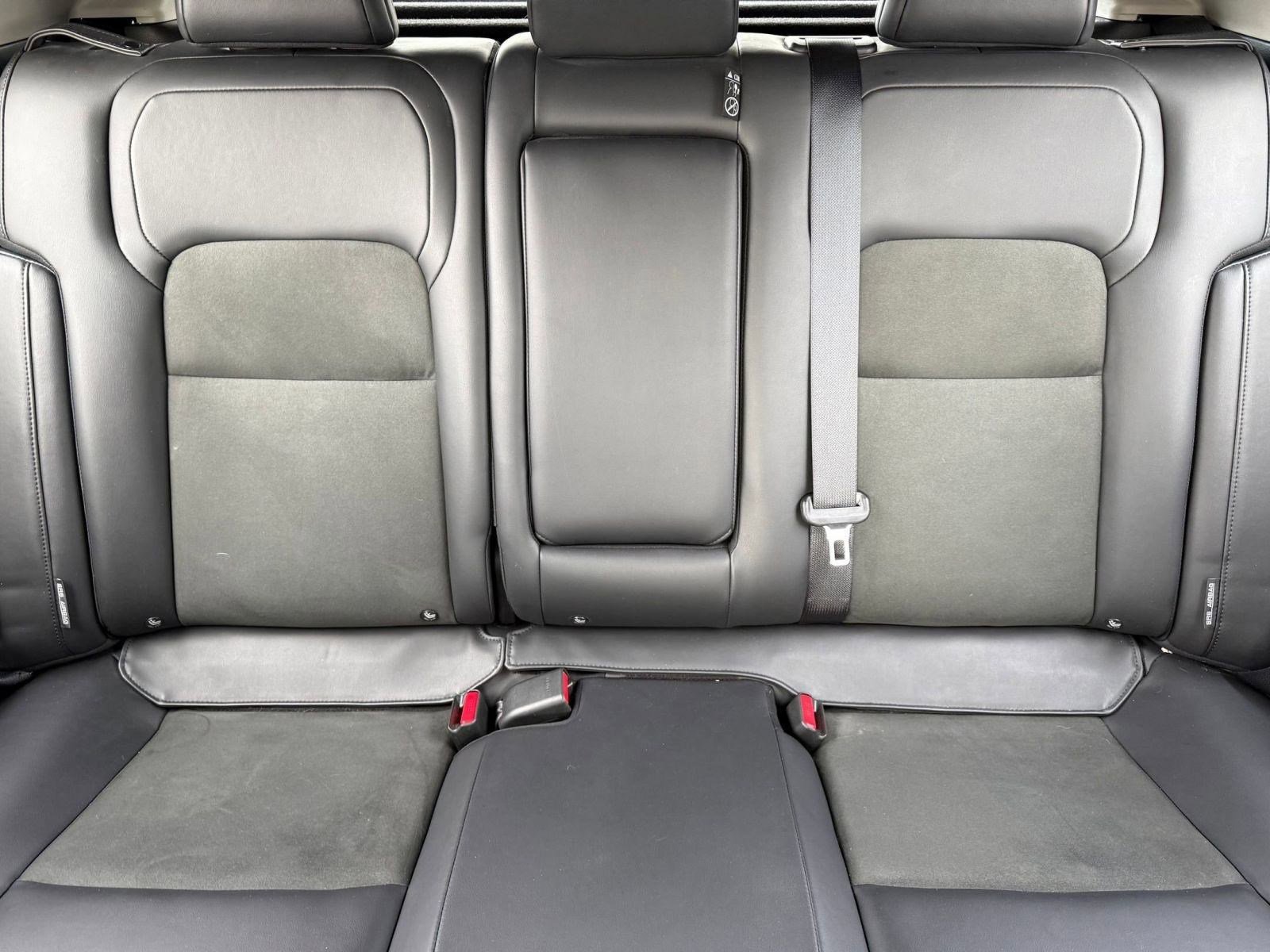 Used 2023 Nissan Ariya AWD image 24