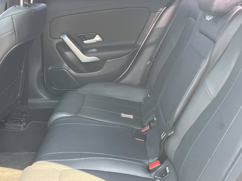 Used 2023 Mercedes-Benz CLA 250 image 24