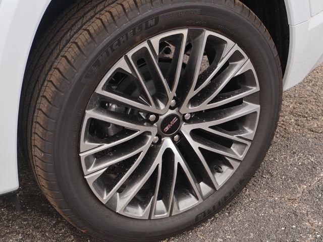 New 2026 GMC Terrain Denali w/ LPO, Black Badging Package AWD/4WD image 41