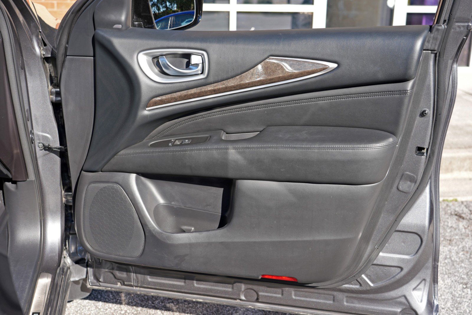 Used 2015 INFINITI QX60 FWD w/ Premium Plus Package image 47