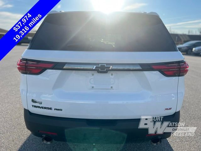 Used 2023 Chevrolet Traverse RS w/ LPO, Floor Liner Package image 5