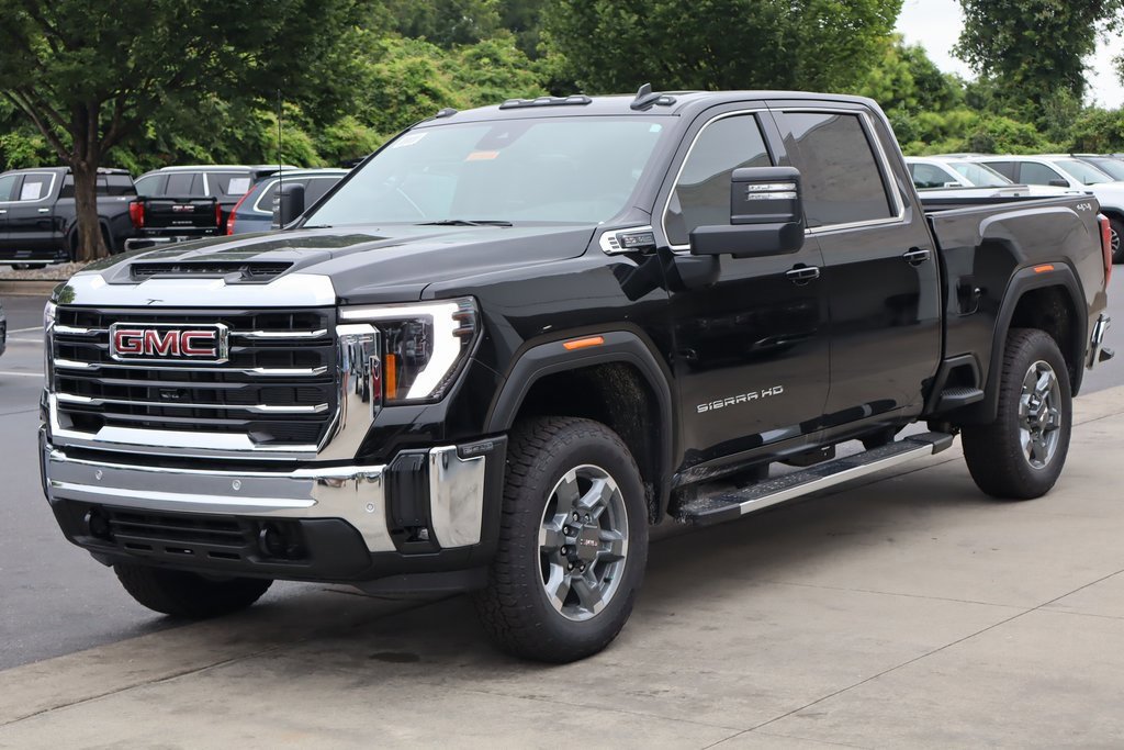 New 2025 GMC Sierra 2500 SLE w/ SLE Value Package; image 2