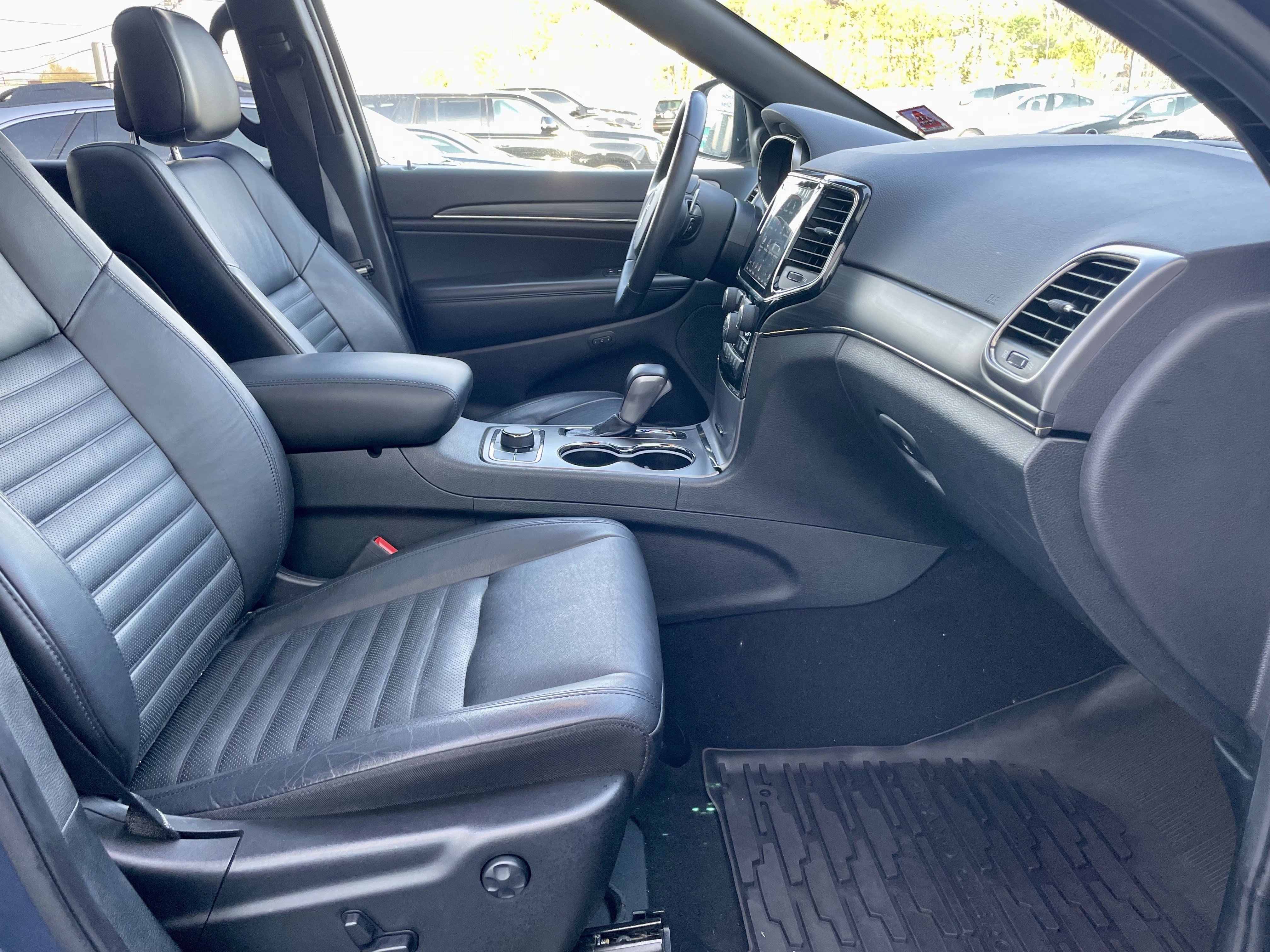 Used 2020 Jeep Grand Cherokee Limited X image 15