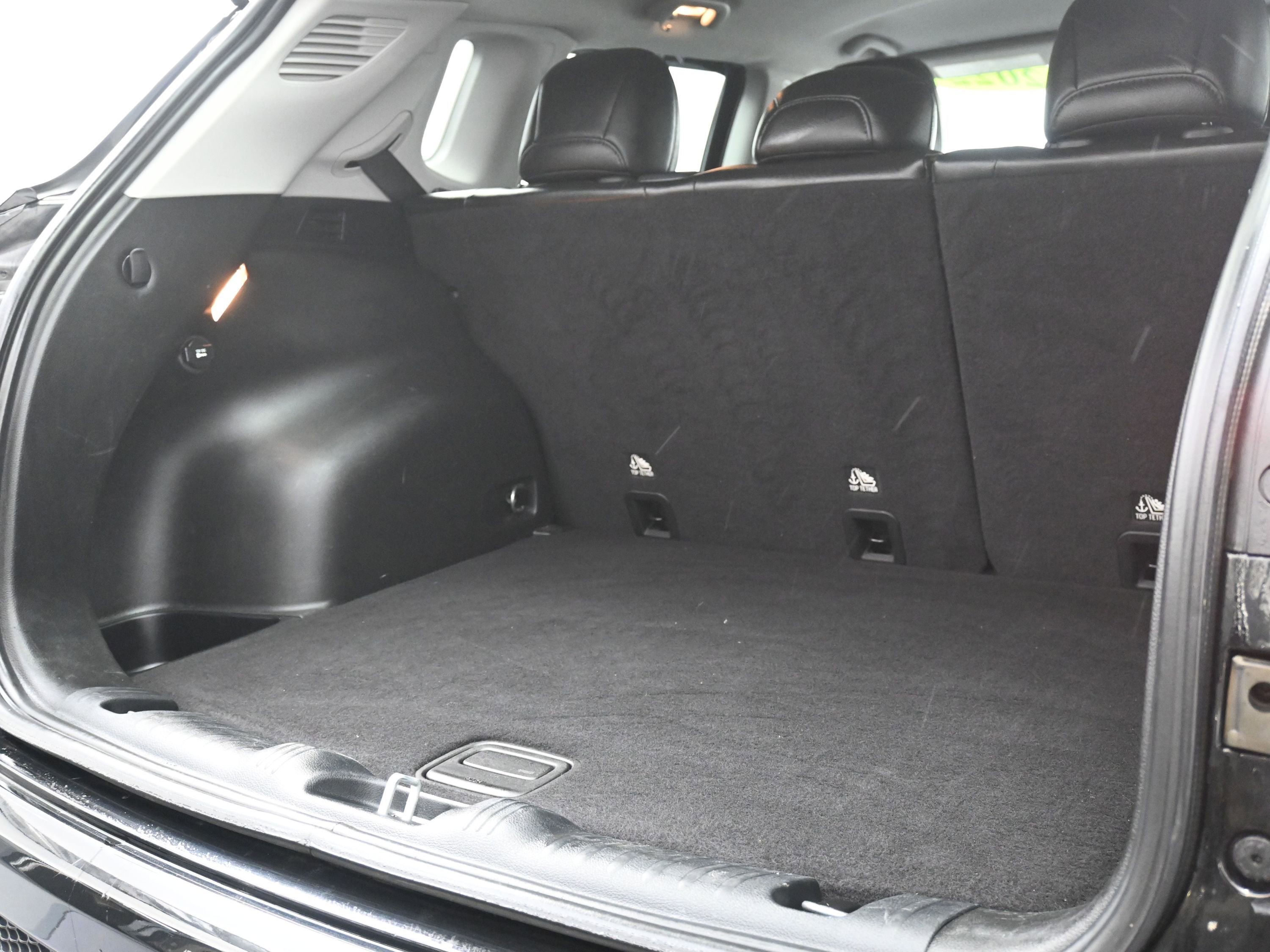 Used 2022 Jeep Compass Limited image 24