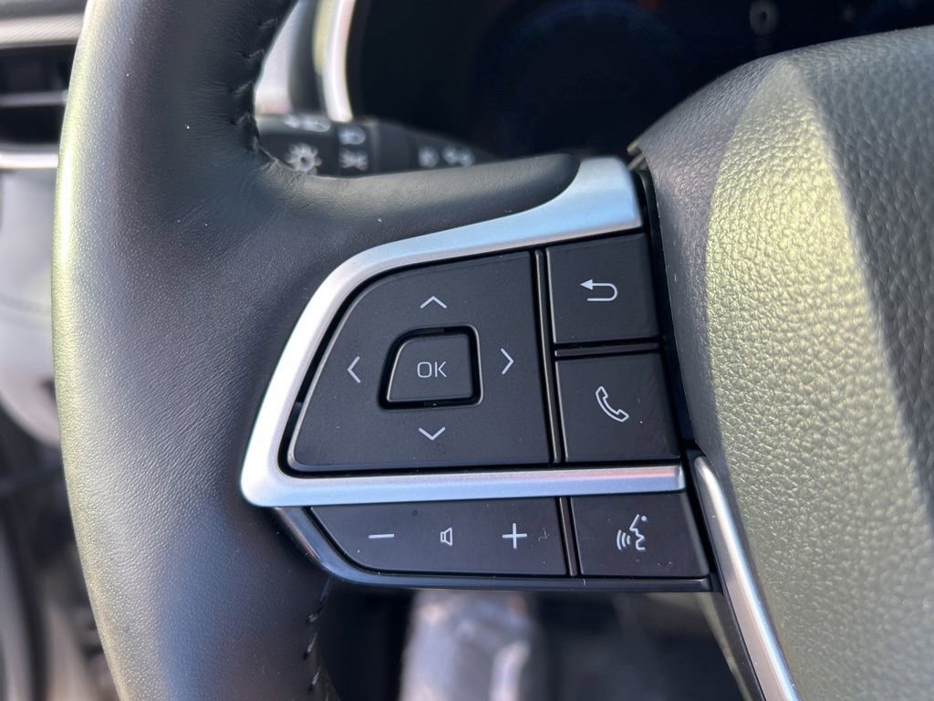 Used 2024 Toyota Highlander Platinum FWD image 49