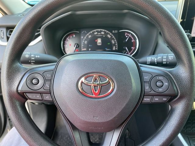Used 2023 Toyota RAV4 XLE w/ Convenience Package FWD image 25