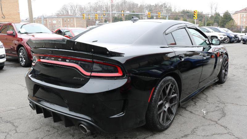 Used 2019 Dodge Charger Scat Pack w/ Navigation & Travel Group image 8