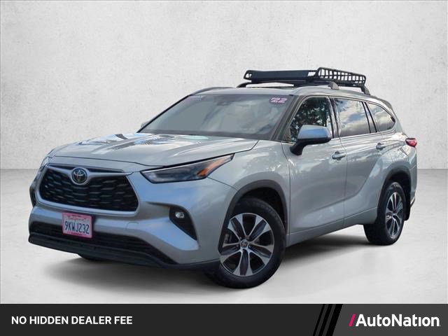 Used 2022 Toyota Highlander XLE