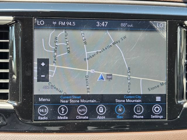 Used 2019 Chrysler Pacifica Touring Plus w/ Advanced Safetytec Group FWD image 22
