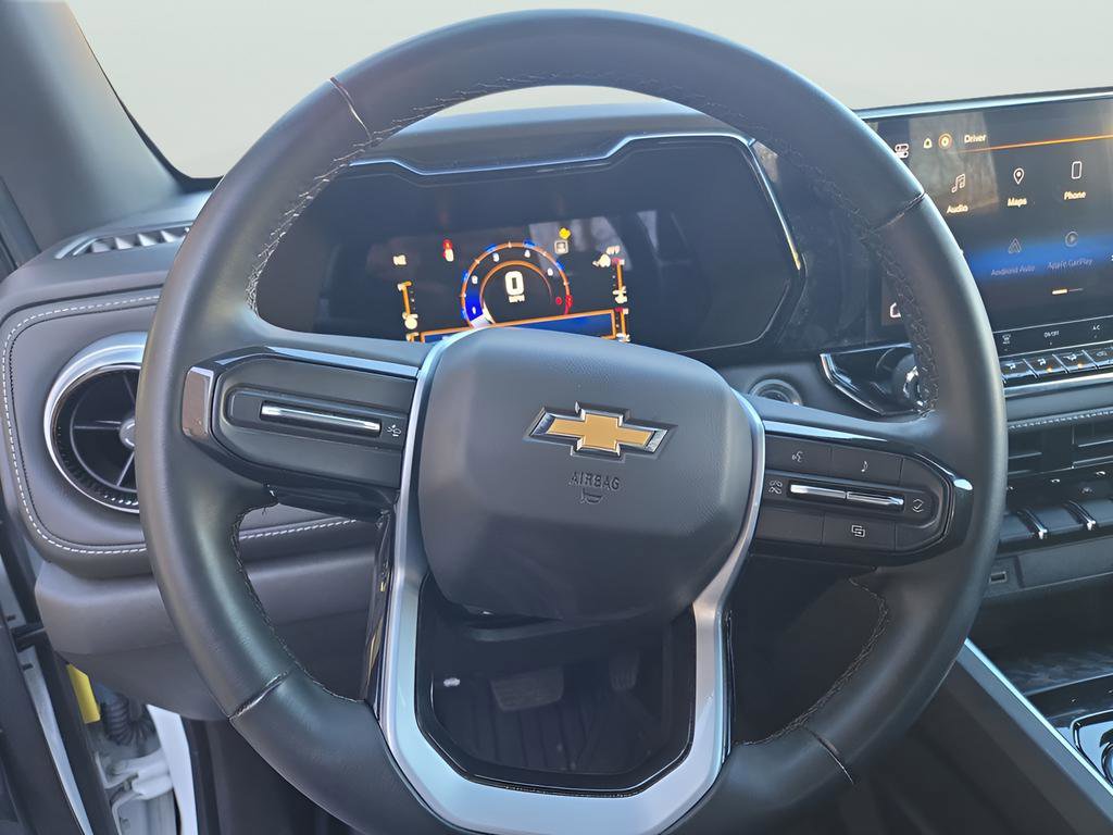Used 2023 Chevrolet Colorado LT AWD/4WD image 32