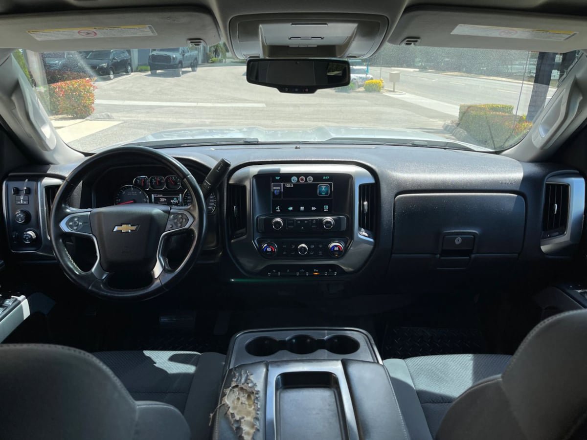 Used 2015 Chevrolet Silverado 2500 LT w/ Z71 Package, Off-Road AWD/4WD image 17