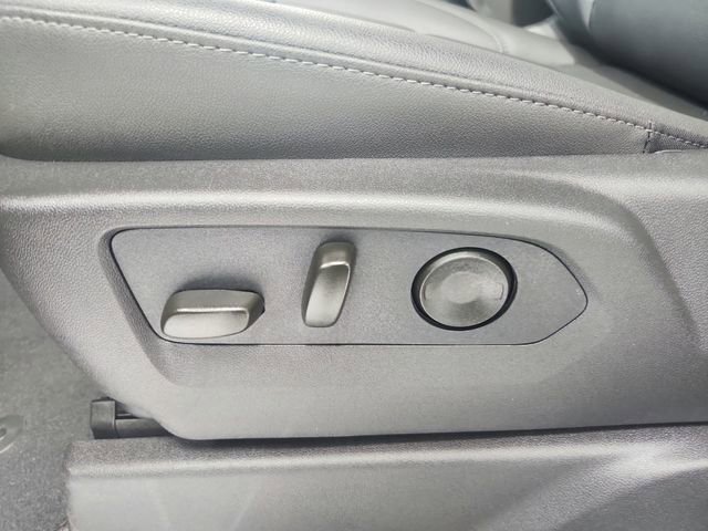 New 2026 GMC Sierra 1500 SLT image 20