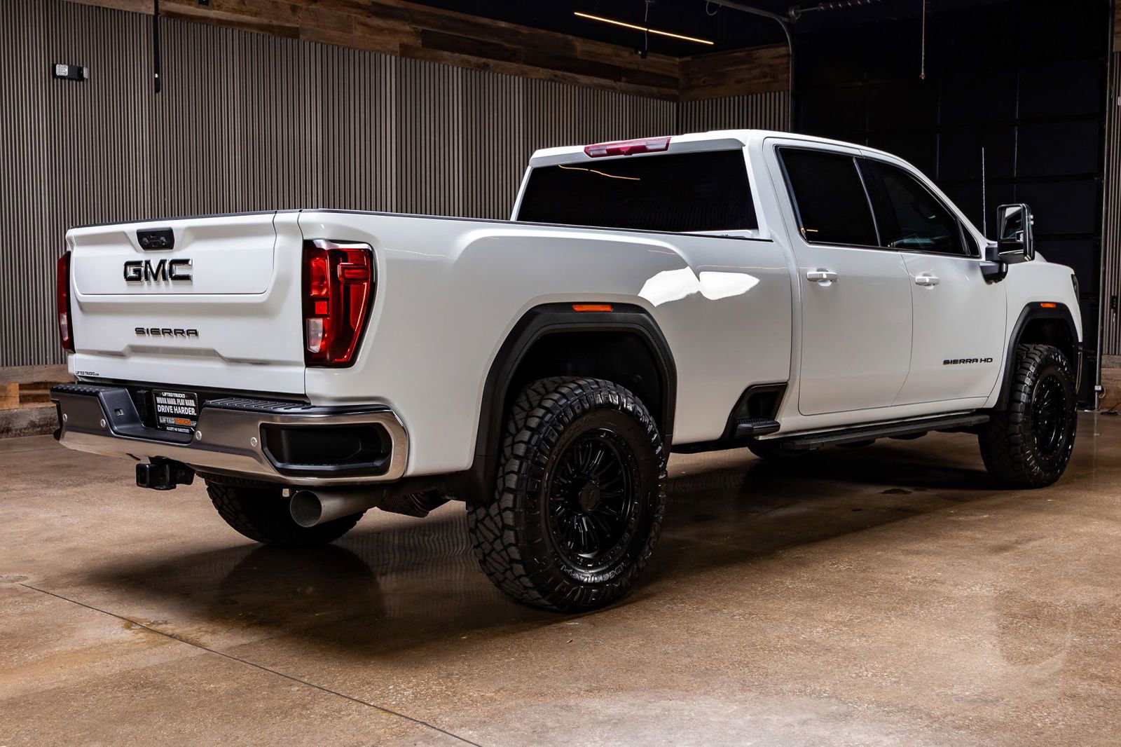 Used 2024 GMC Sierra 3500 SLE image 10