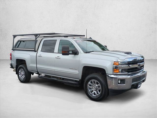 Used 2019 Chevrolet Silverado 2500 LT w/ LT Convenience Package AWD/4WD image 3