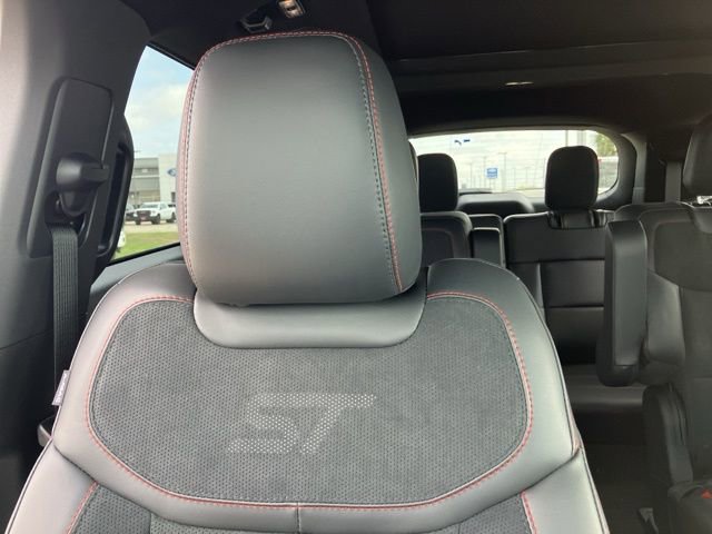 New 2026 Ford Explorer ST w/ Sun And Sound Package image 14