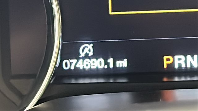 Used 2017 Ford F150 Platinum w/ Equipment Group 701A Luxury AWD/4WD image 18