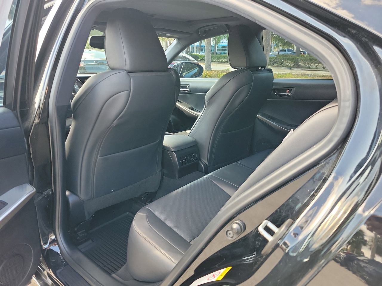 Used 2016 Lexus IS 200t w/ F Sport Package image 9