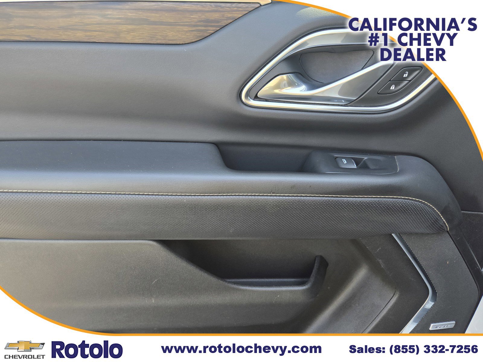 Used 2023 Chevrolet Suburban Premier image 16