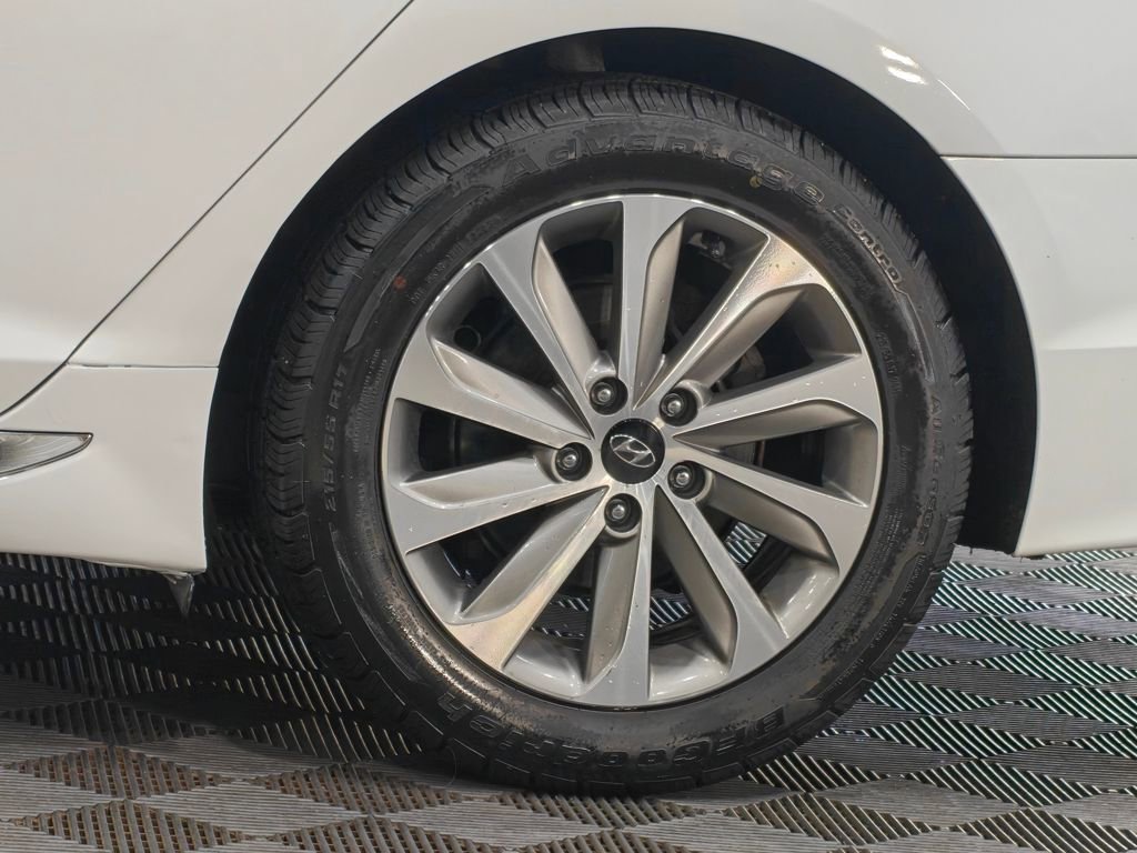 Used 2017 Hyundai Sonata Sport w/ Value Edition Package 02 image 39