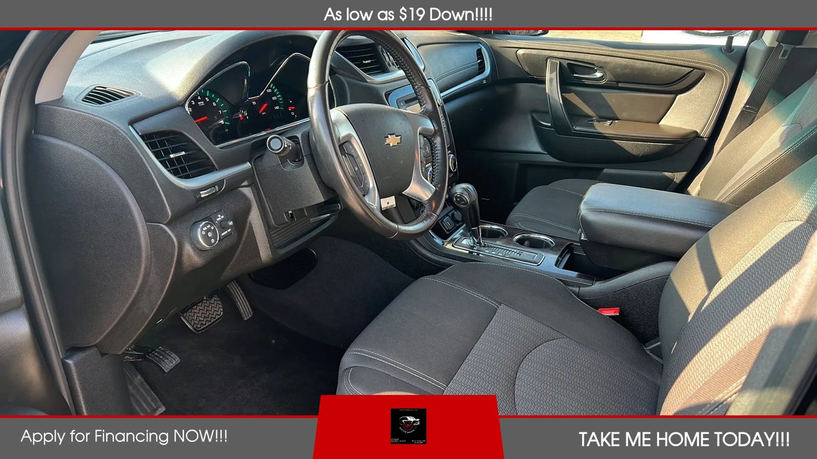 Used 2017 Chevrolet Traverse LT w/ Traveler's Package FWD image 15