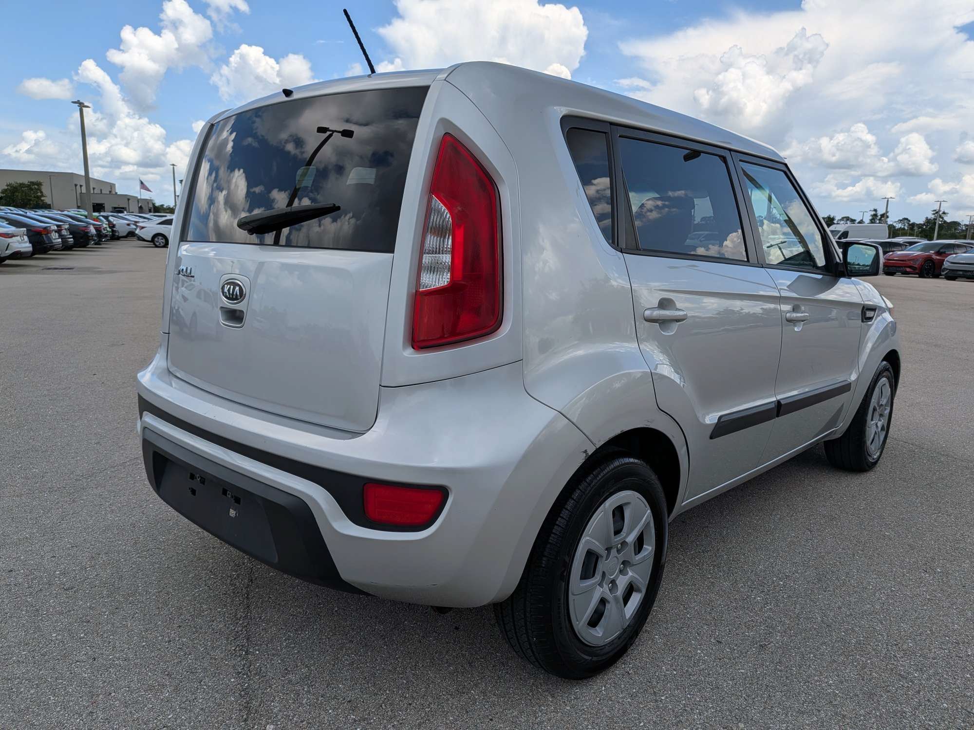 Used 2012 Kia Soul FWD image 5