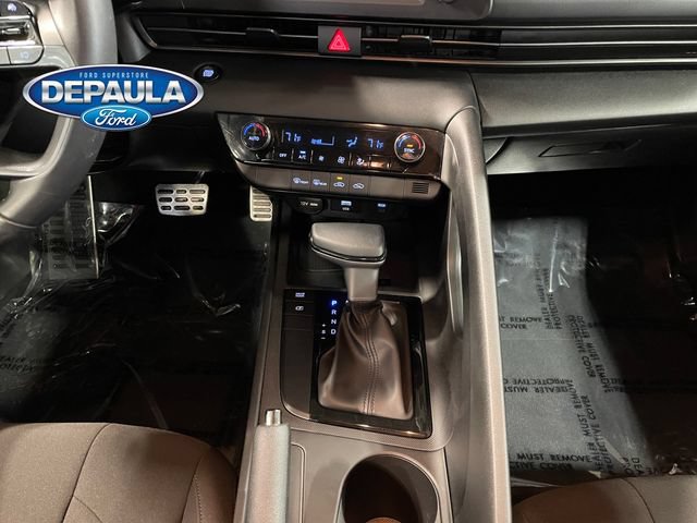 Used 2025 Hyundai Elantra Sport FWD image 14
