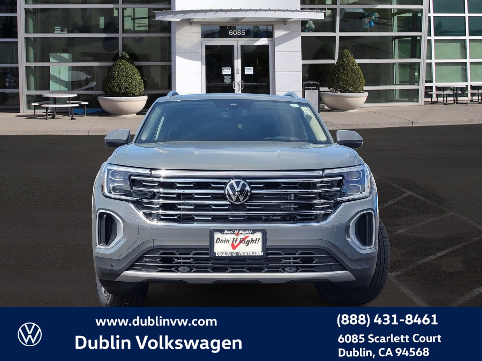 New 2025 Volkswagen Atlas SEL image 3