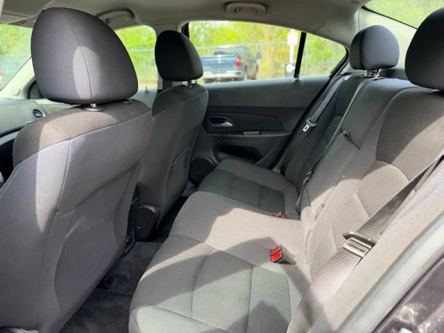 Used 2016 Chevrolet Cruze LT FWD image 19