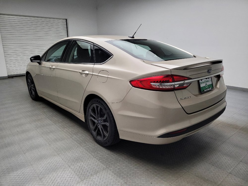Used 2018 Ford Fusion SE w/ Equipment Group 201A FWD image 5