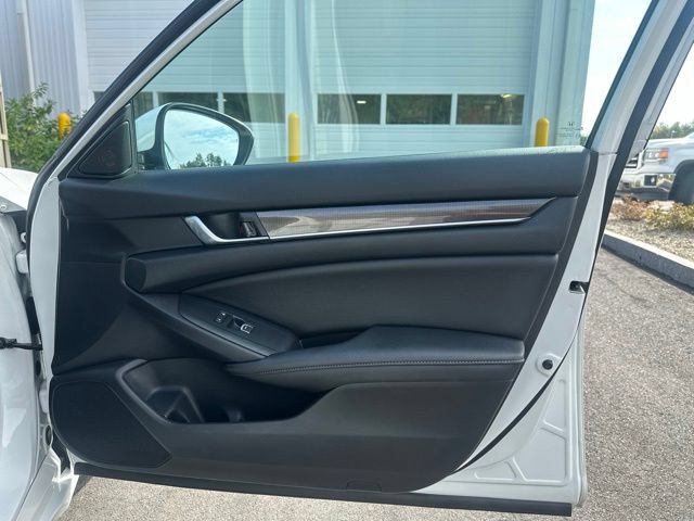 Used 2020 Honda Accord Sport image 11