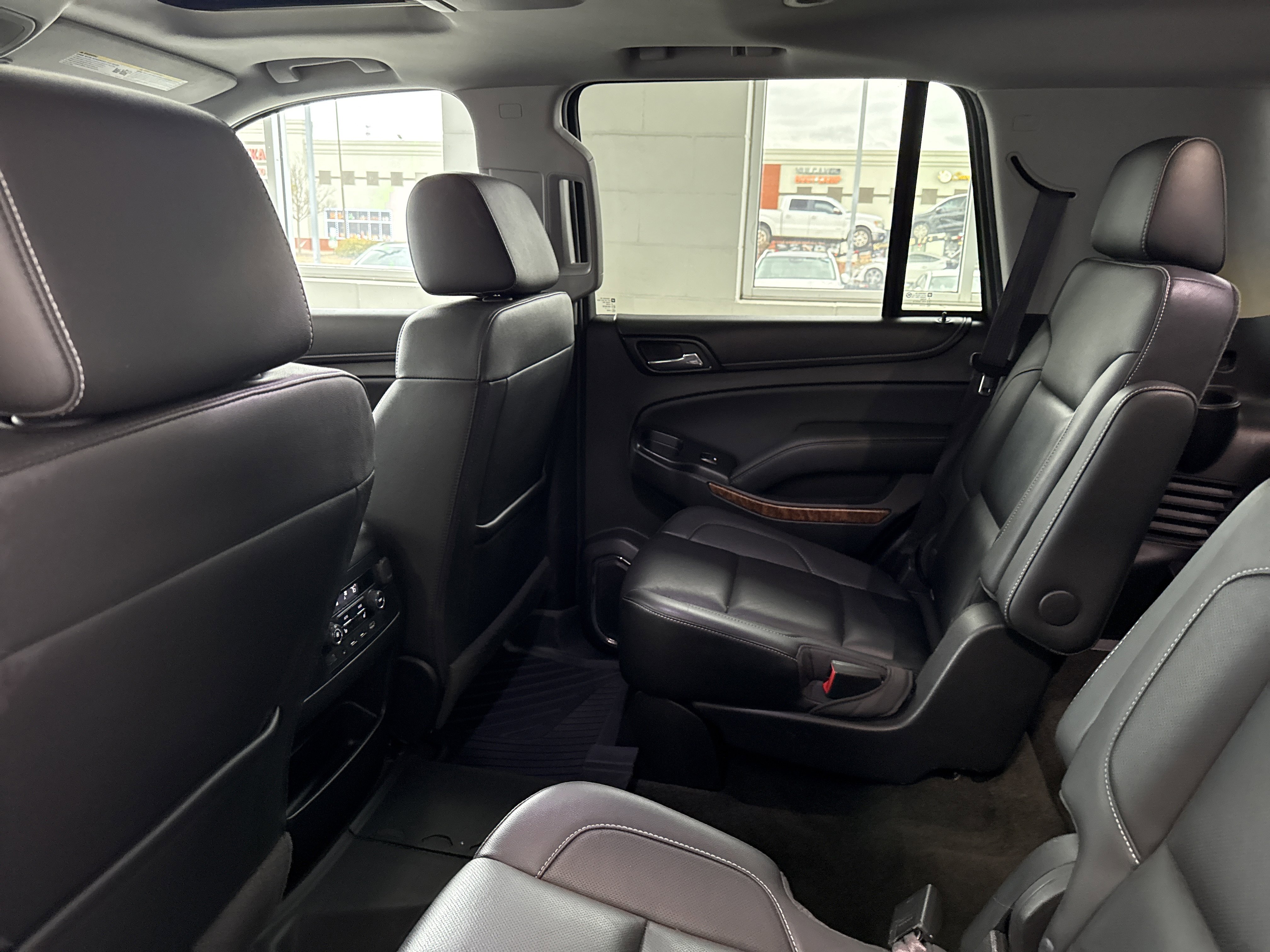 Used 2017 Chevrolet Tahoe Premier image 31