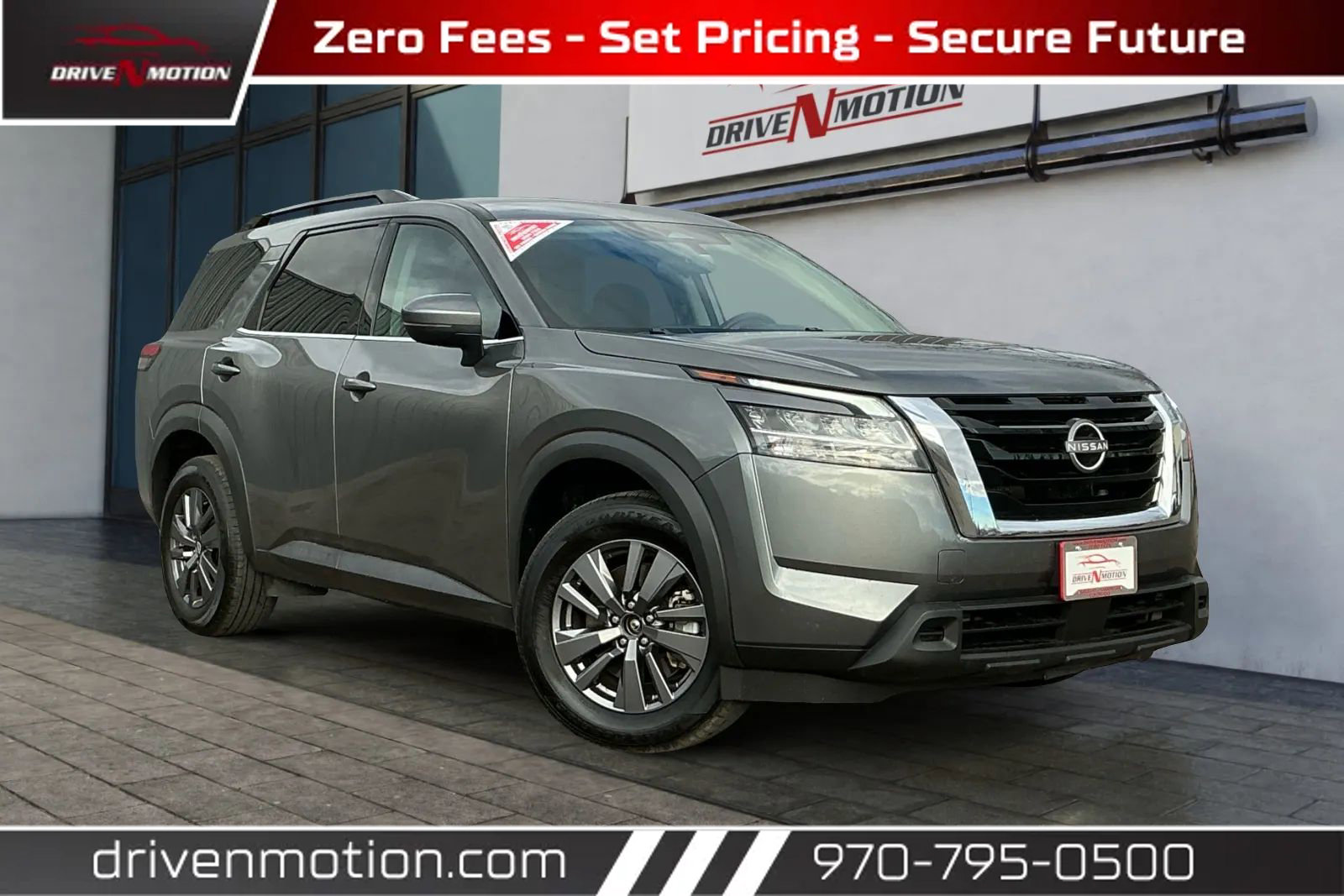 Used 2022 Nissan Pathfinder SV