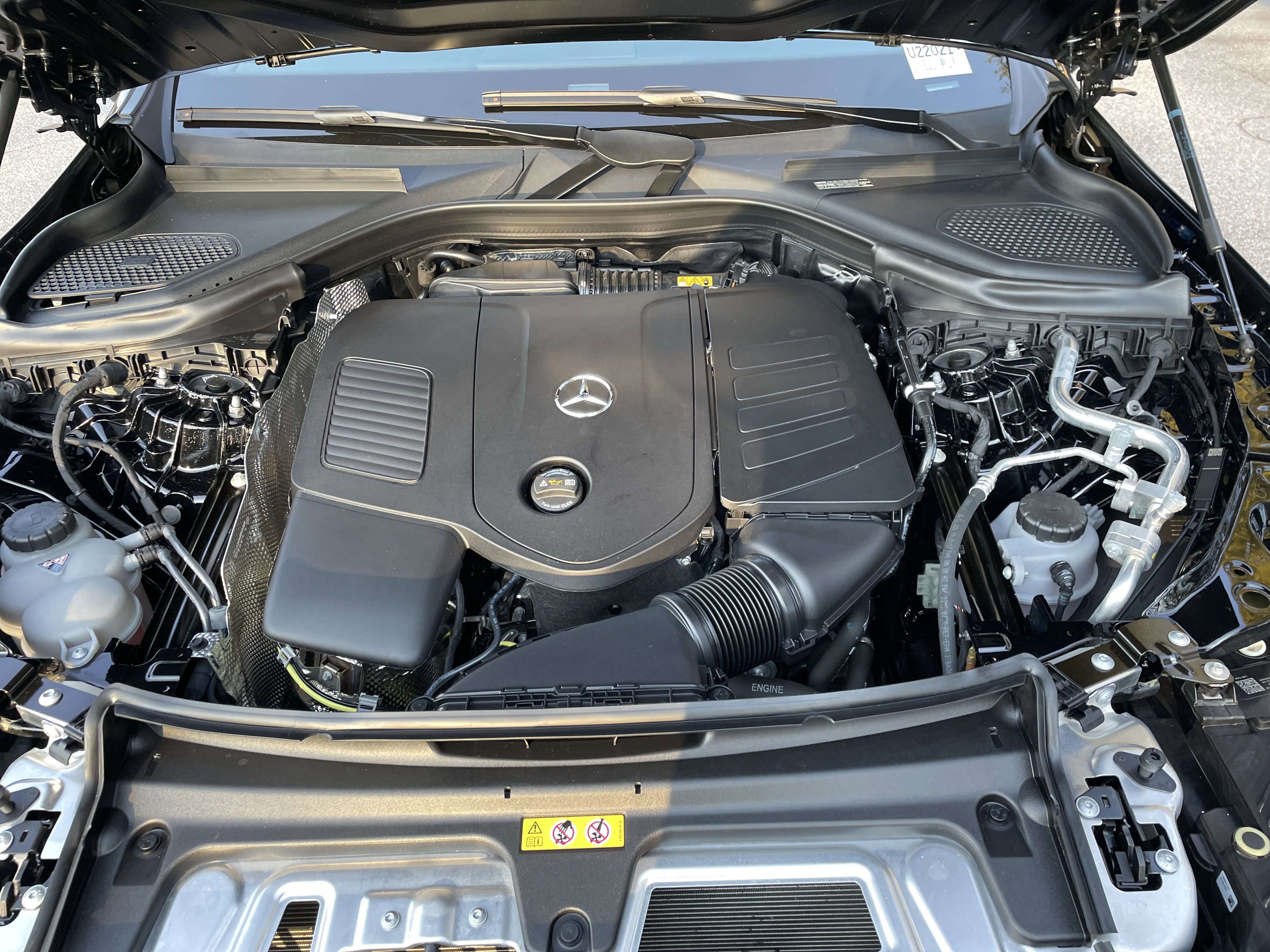 Used 2024 Mercedes-Benz GLC 300 4MATIC image 49