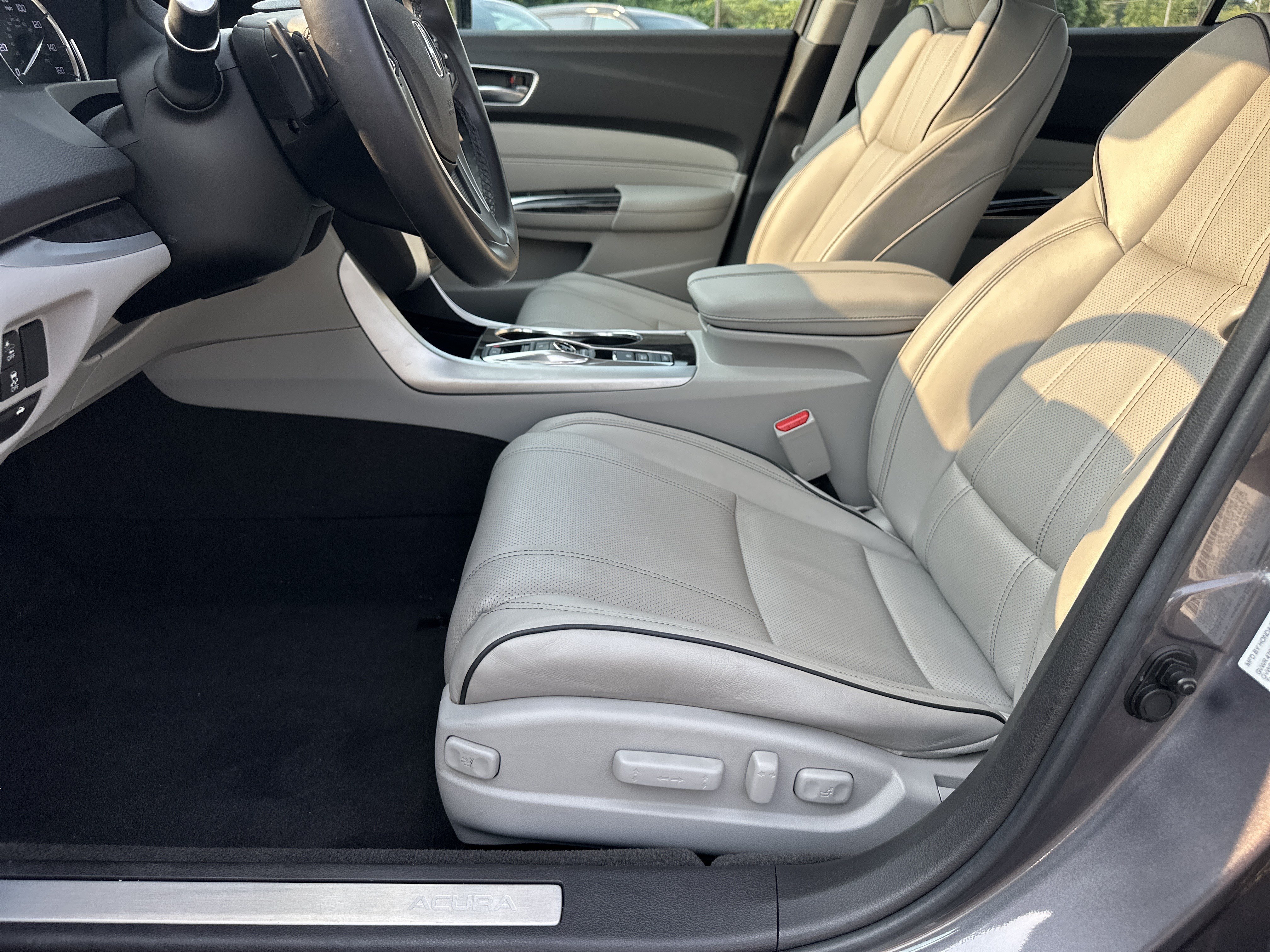 Certified 2020 Acura TLX V6 SH-AWD w/ Technology Pkg image 9