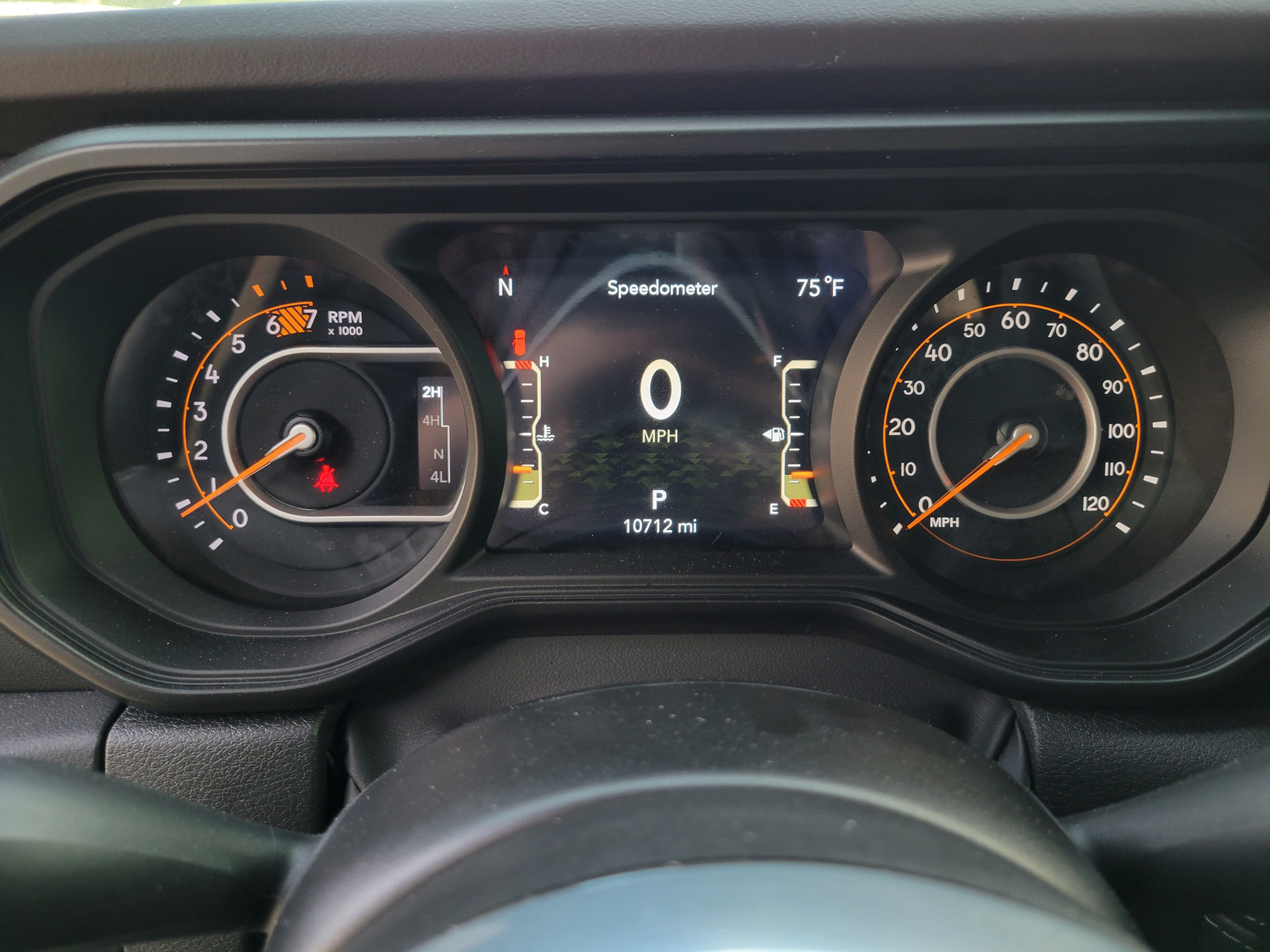 Used 2026 Jeep Wrangler Unlimited Sahara AWD/4WD image 28