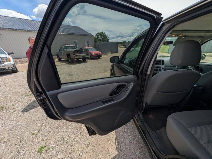 Used 2007 Ford Escape XLT AWD/4WD image 24