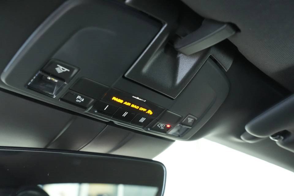 Used 2019 Porsche 911 Turbo image 34