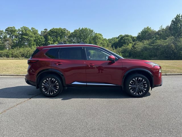 Certified 2025 Nissan Rogue Platinum AWD/4WD image 10