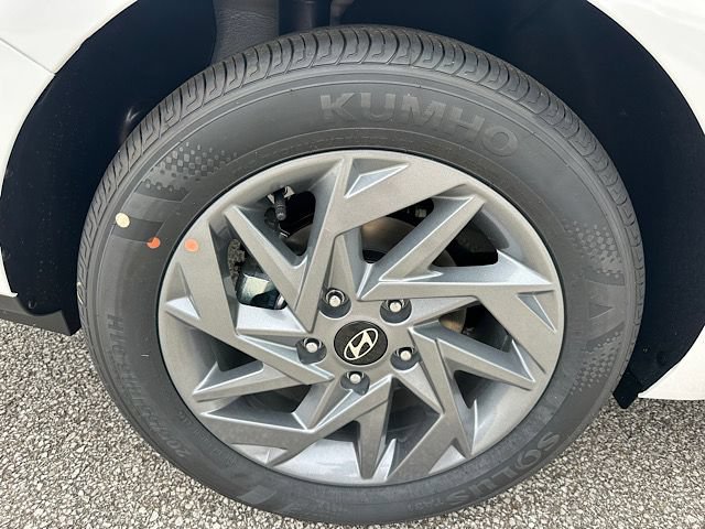 New 2026 Hyundai Elantra Hybrid FWD image 19