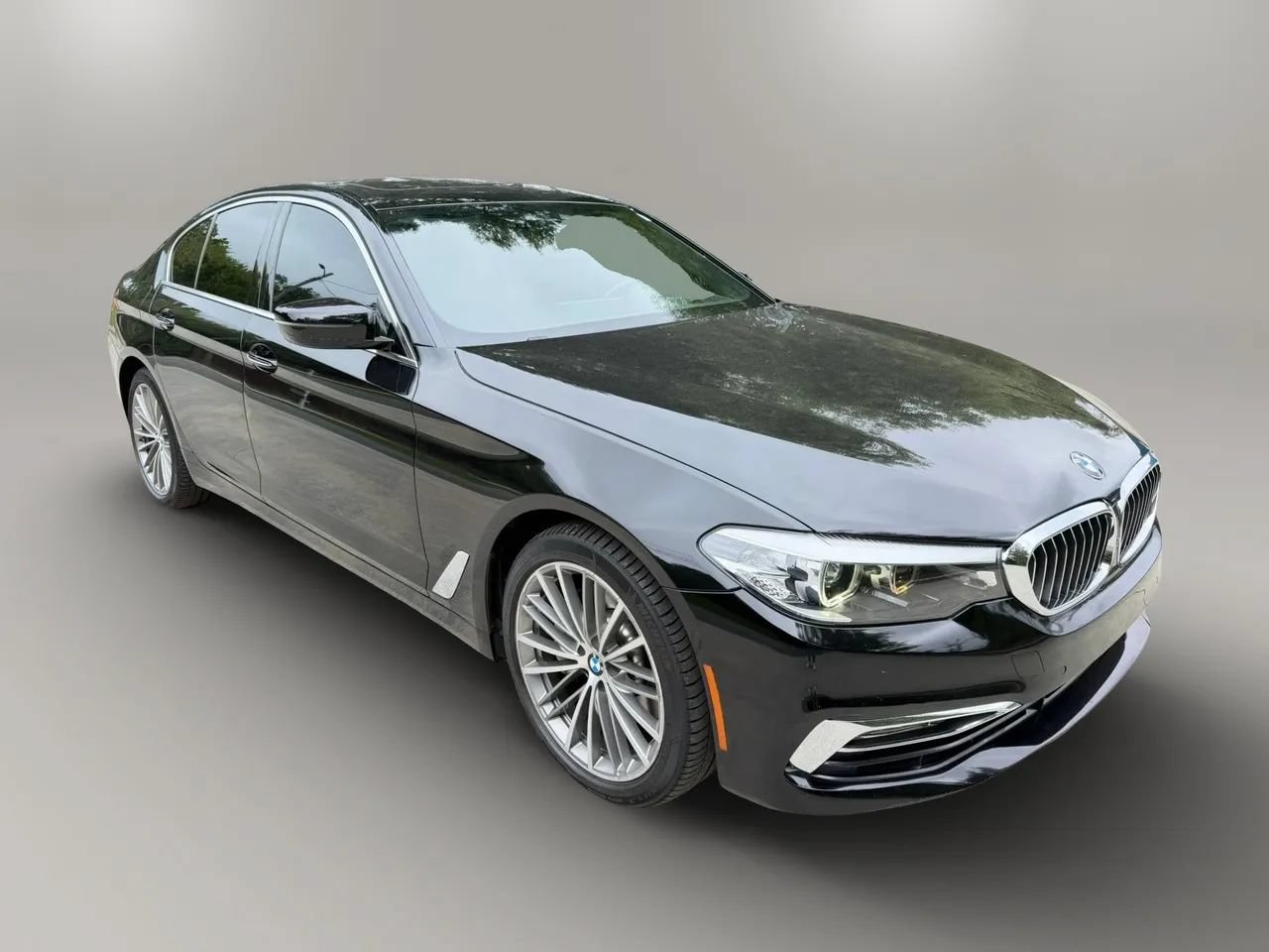 Used 2017 BMW 530i w/ Premium Package RWD image 6