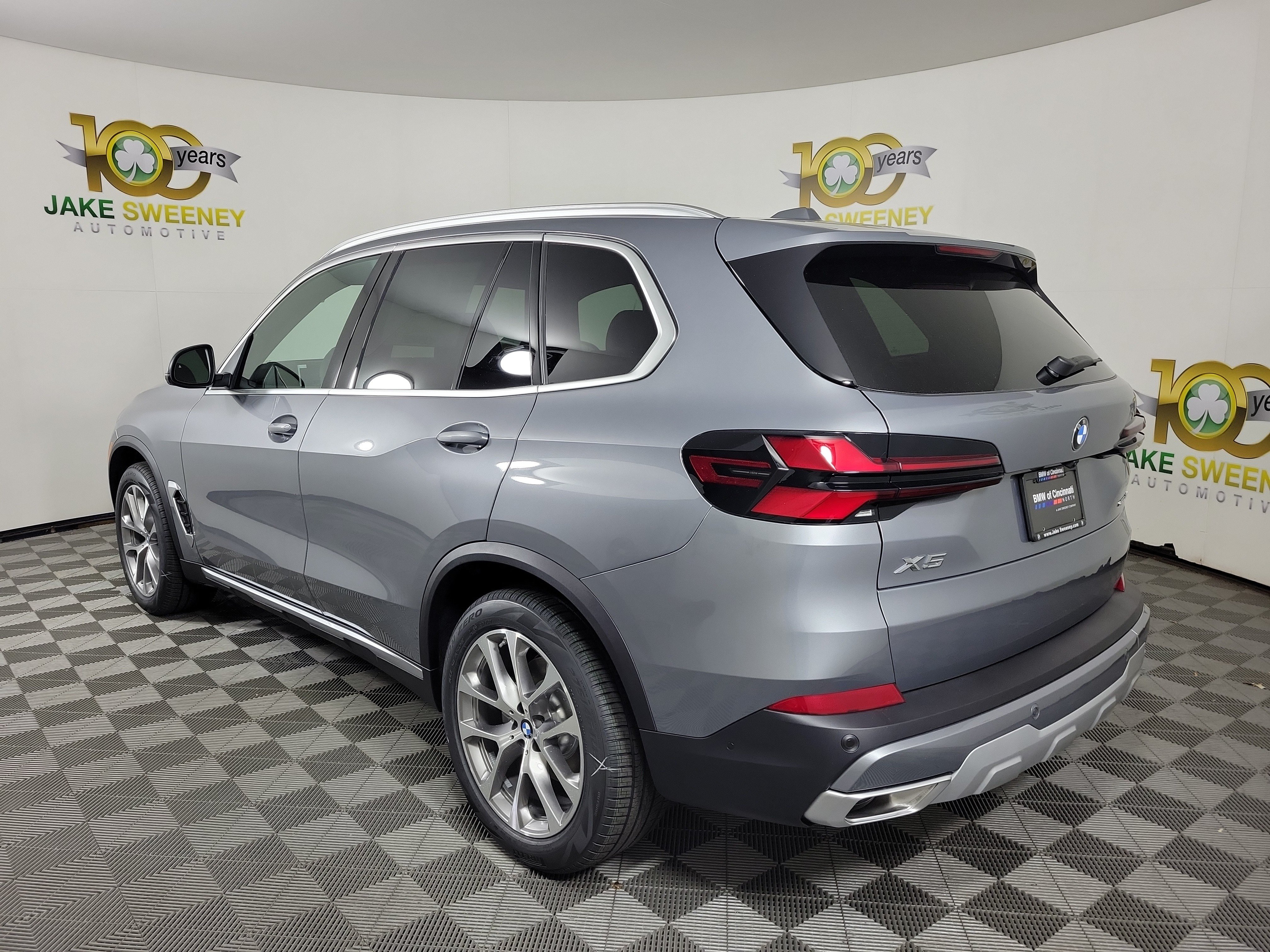 Certified 2026 BMW X5 xDrive40i AWD/4WD image 5