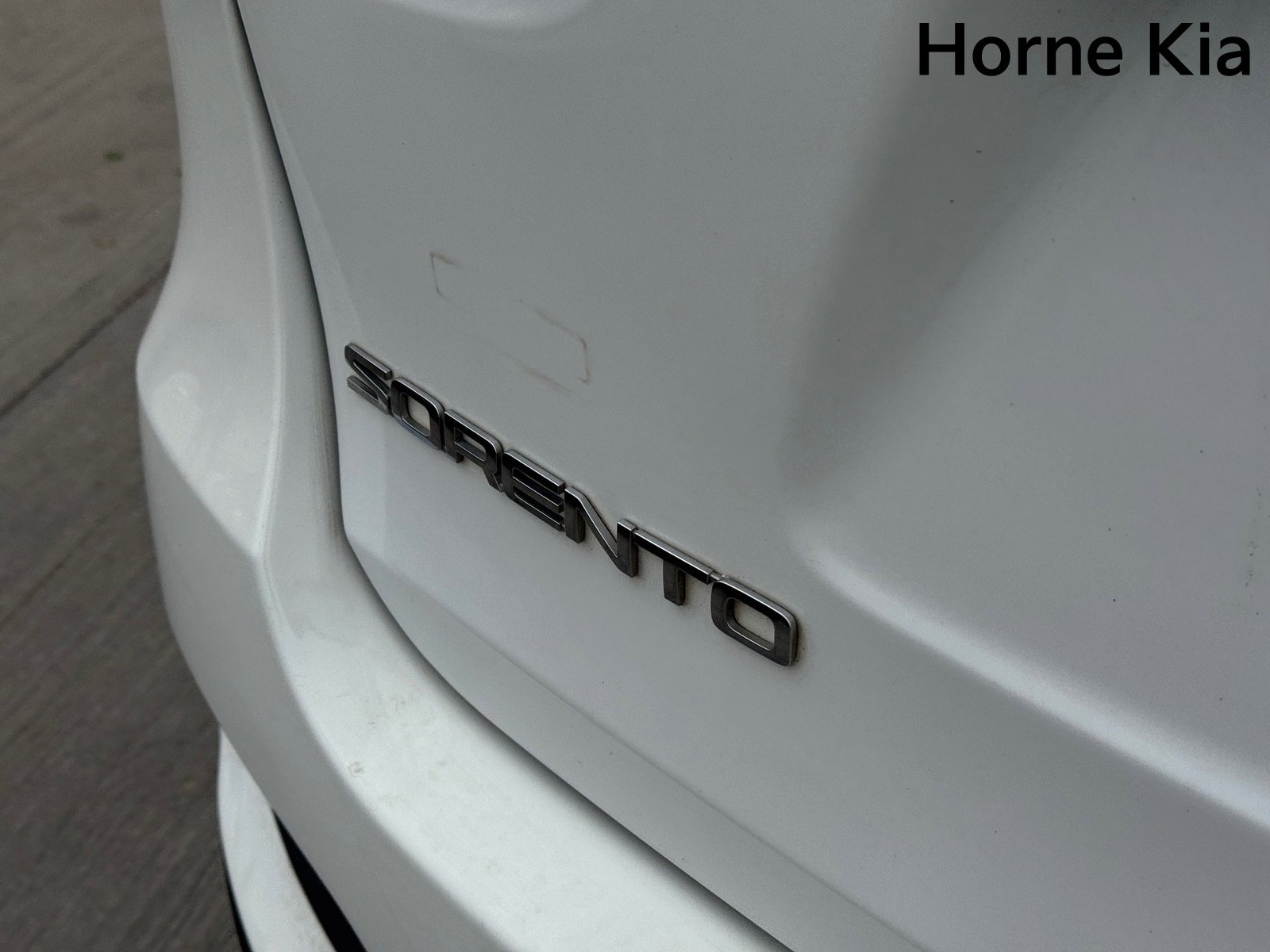 Used 2019 Kia Sorento LX image 29